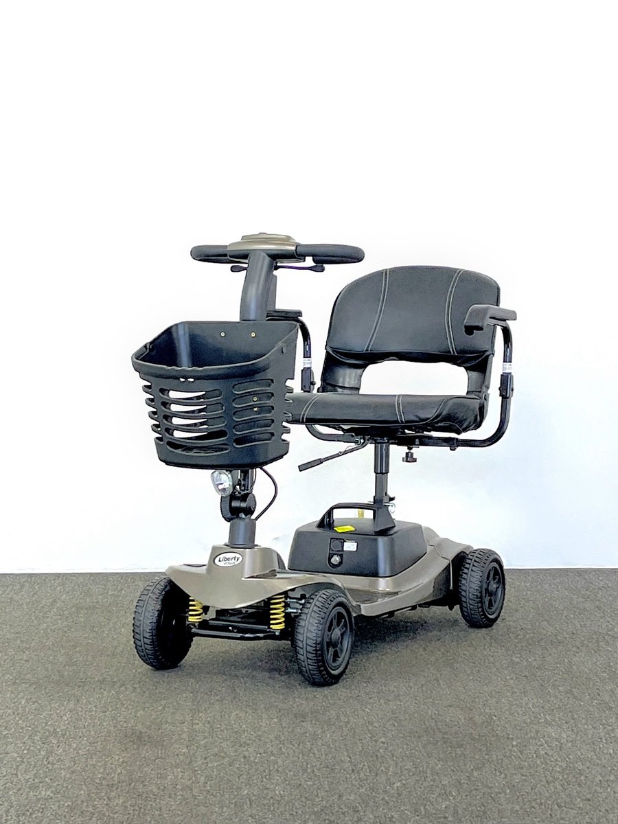 One Rehab Liberty Vogue (2023) - Image 12