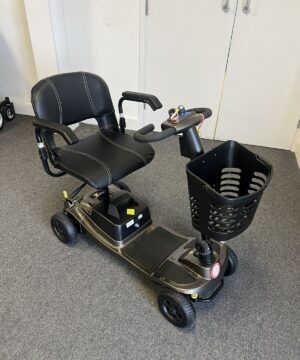 Mirage Lightweight Folding Mobility Scooter – Affordable Portable UK Scooter