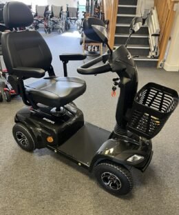 Phoenix 8mph Mobility Scooter – Brand New | 25 Mile Range | Free UK Delivery