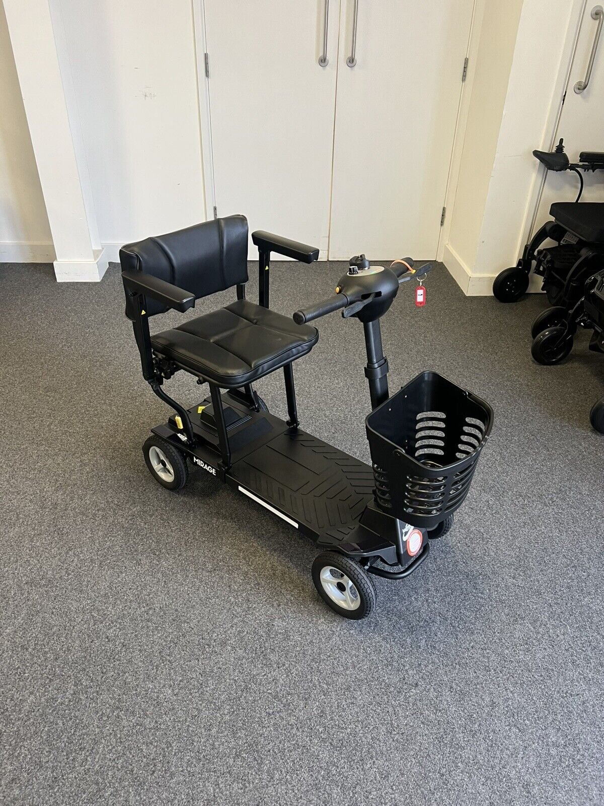 Mirage Lightweight Folding Mobility Scooter – Lithium Battery | 4mph | Brand New | Free UK Delivery - Image 2